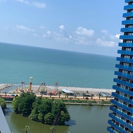 Orbi City Elit Class Suit Batumi Eksteriør bilde
